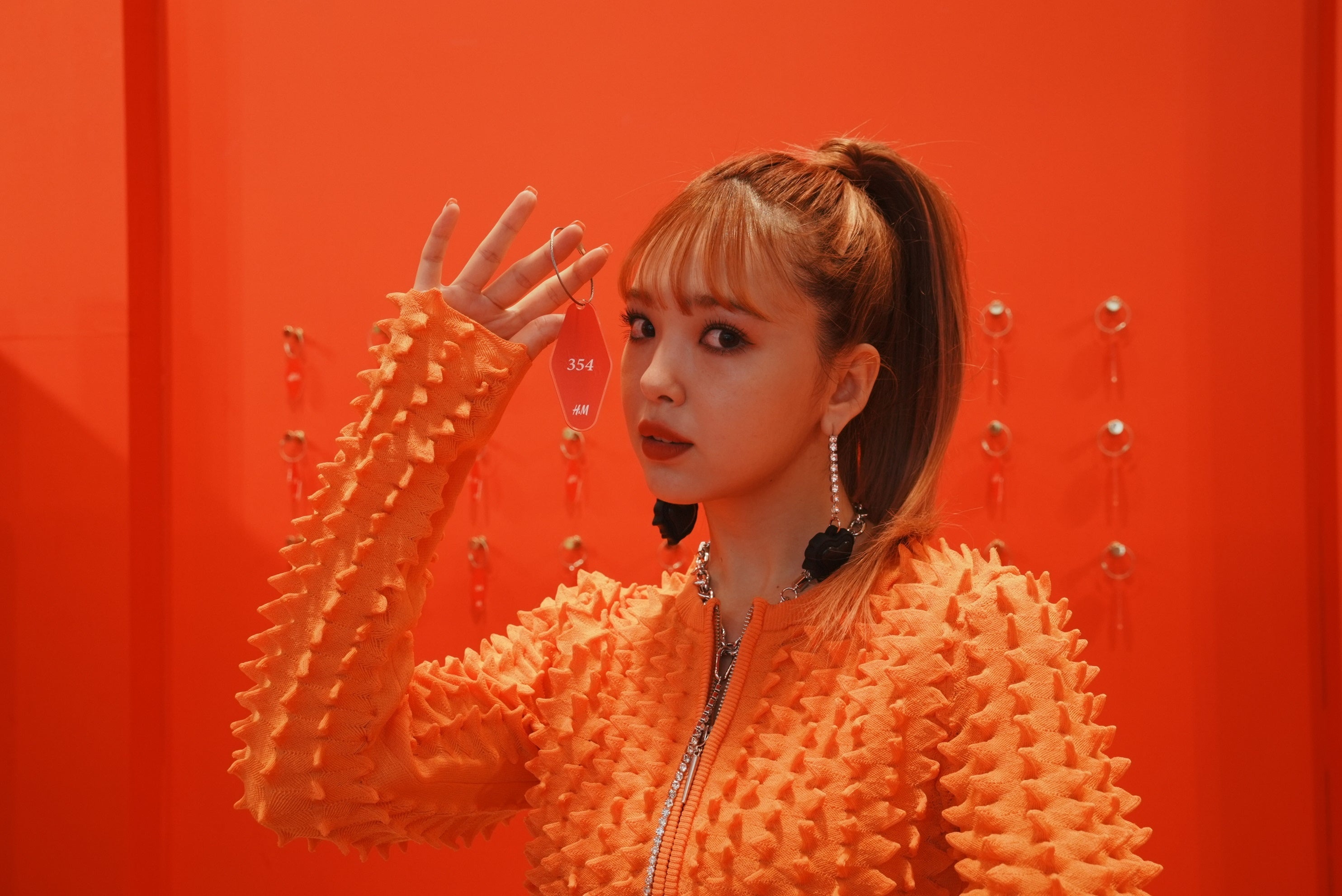 H&Mレディース キャンペーン「Hôtel Hennes」（ホテル・へネス）藤田二コル