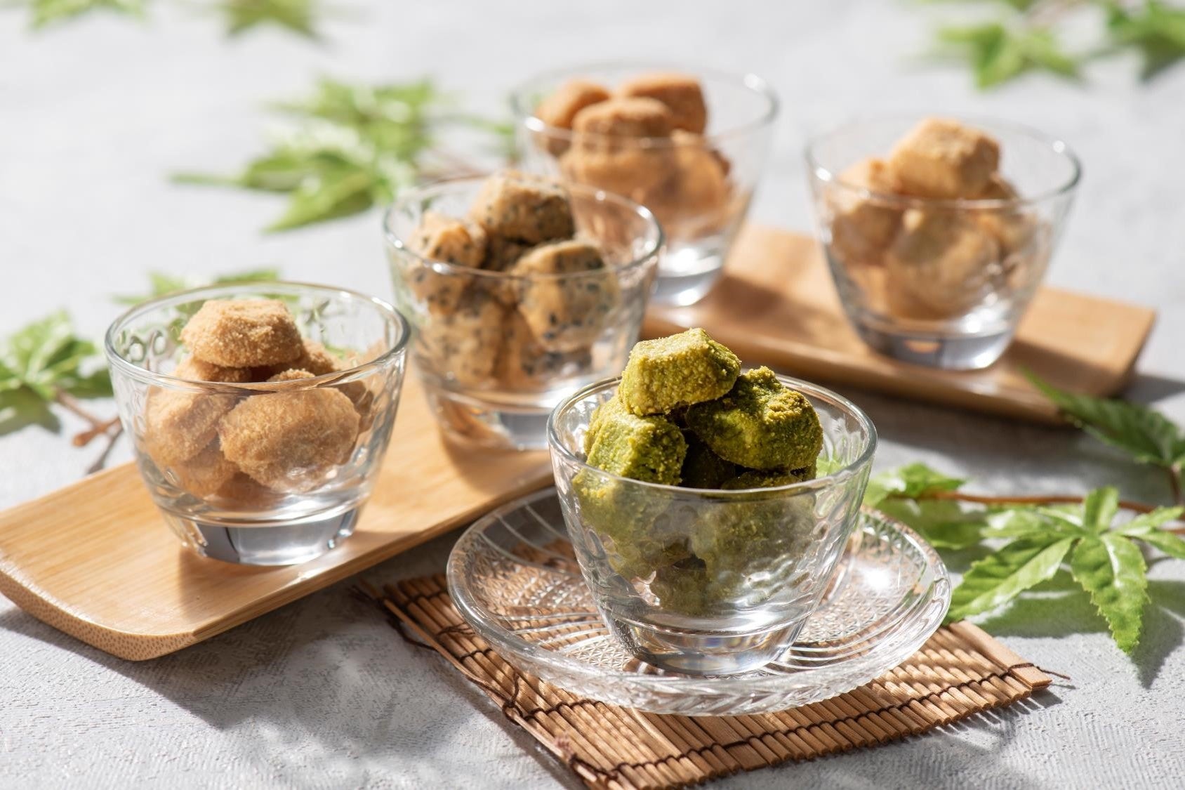 H&M ららぽーと堺店オープニング特典：先着500名（H&Mメンバー限定）のFranchiseのHororiクッキー