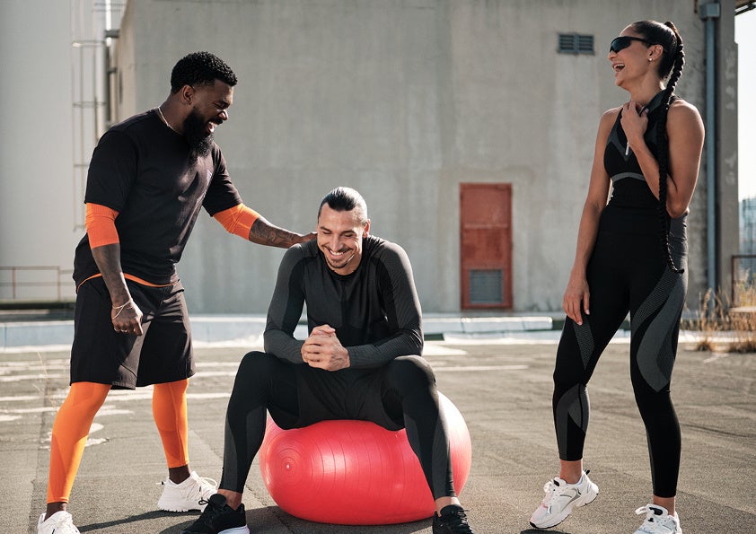 H&M Move エンパワー・コレクション