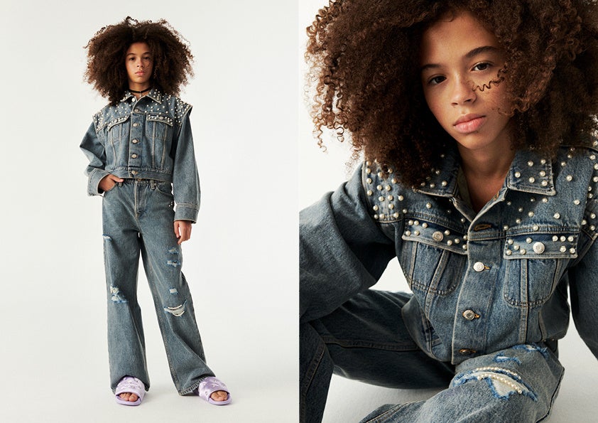 オーバーサイズビーズデニムジャケット￥7,999 ルーズフィットビーズデニム￥5,999 オーバーサイズビーズデニムジャケット￥7,999 ショートペンダントネックレス 2本セット￥2,999 ビーズサテンスライドサンダル￥6,999