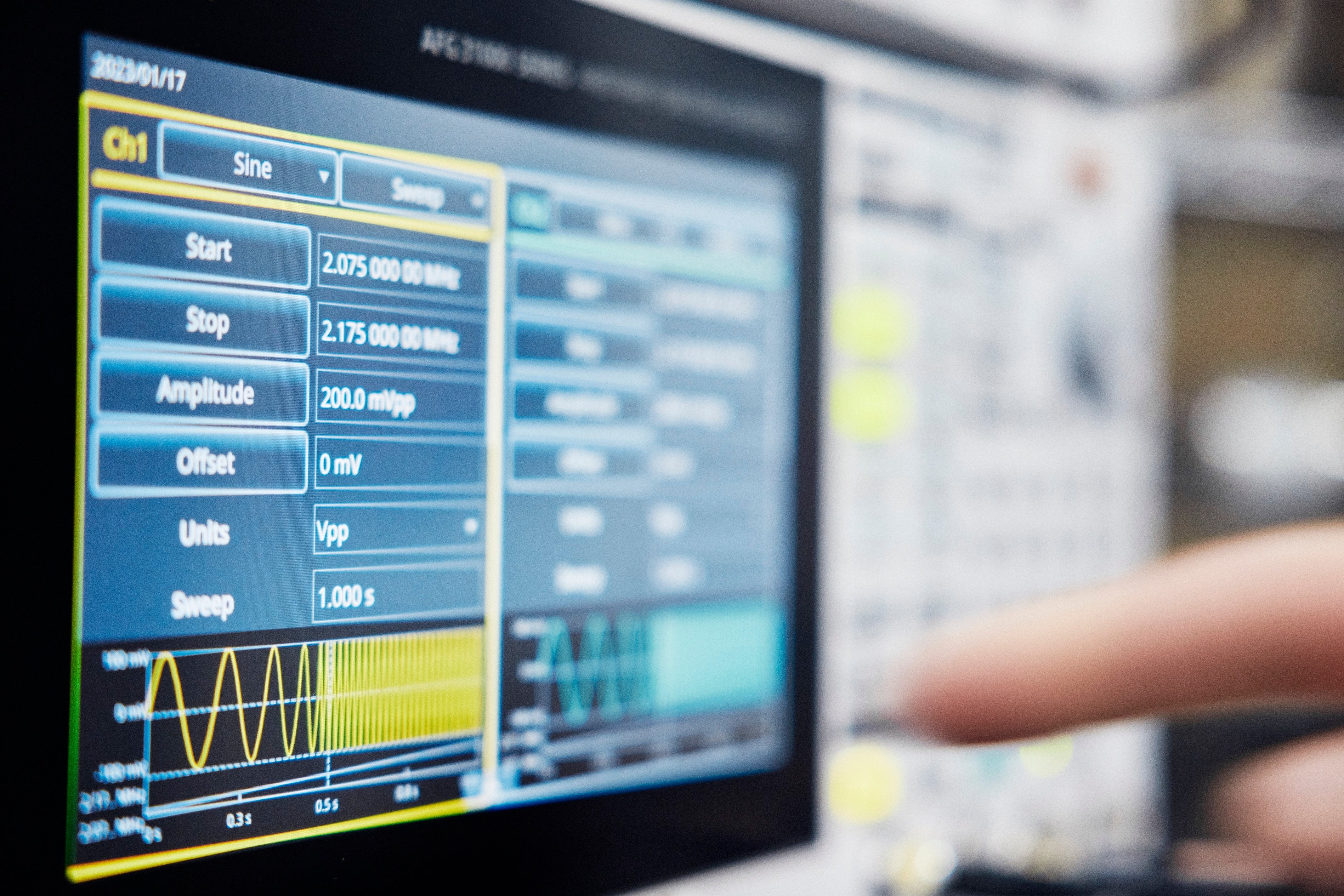 音波によって廃水からマイクロプラスチックを分離する画期的な技術「Acousweep」