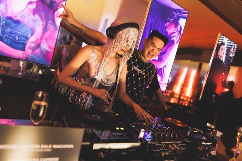 rabanne H&Mコレクションの販売が開始されました。野宮真貴のパフォーマンスや多数のゲストが登場したローンチイベントも開催 rabanne H&Mコレクションの販売が開始されました。野宮真貴のパフォーマンスや多数のゲストが登場したローンチイベントも開催