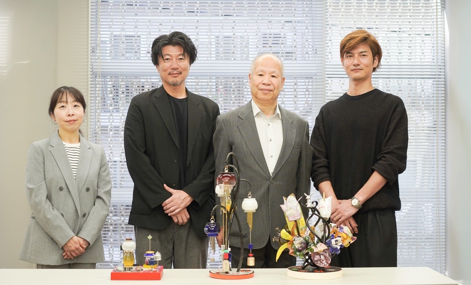 「クローゼット・押入れフリーラック 伸縮タイプ 2台入り」累計販売台数10万台突破!