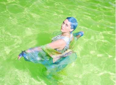 100万回再生突破！リリースから1ヶ月、Matt CabとGrace Aimiによる「骨