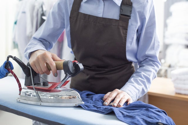 [提携業者によるクリーニングのイメージ]