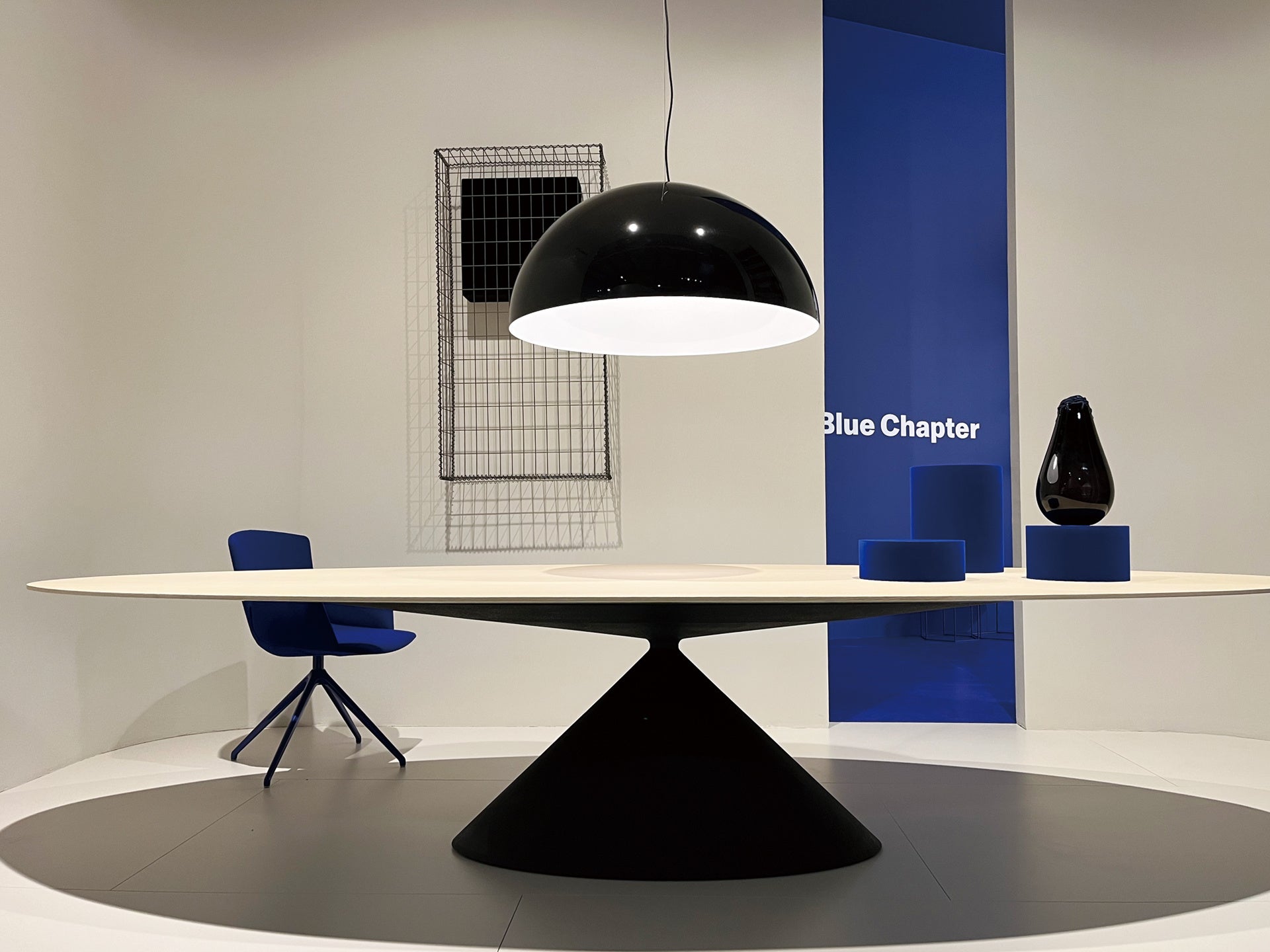 POP DESIGN 壁掛けランプ(等身大ヌ-ド) 【公式通販】