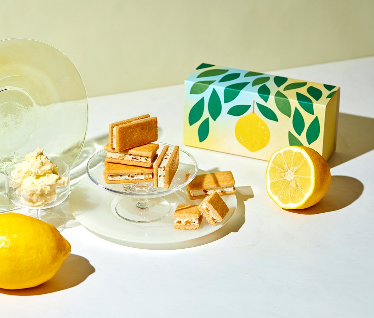 薫る八丈フルーツレモンのバターサンドクッキー