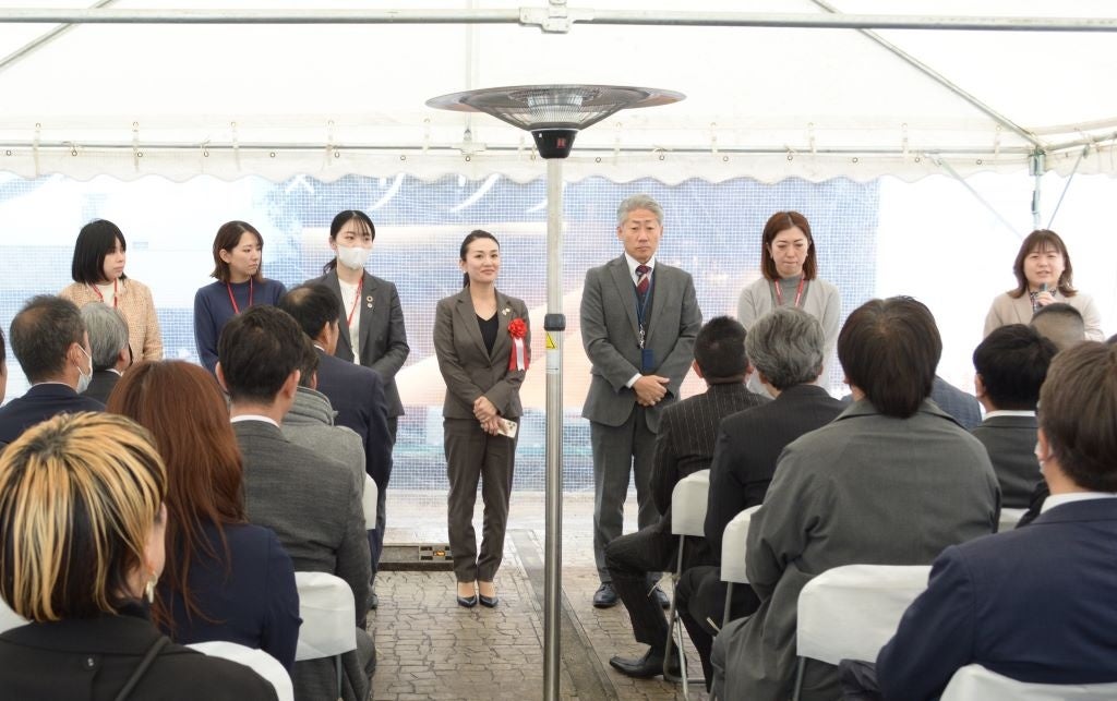 女性中心のプロジェクトメンバー