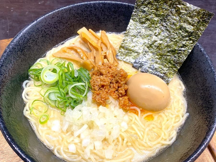 濃厚泡豚らあ麺