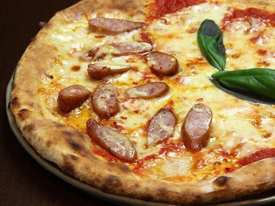 薪窯焼きピッツァ