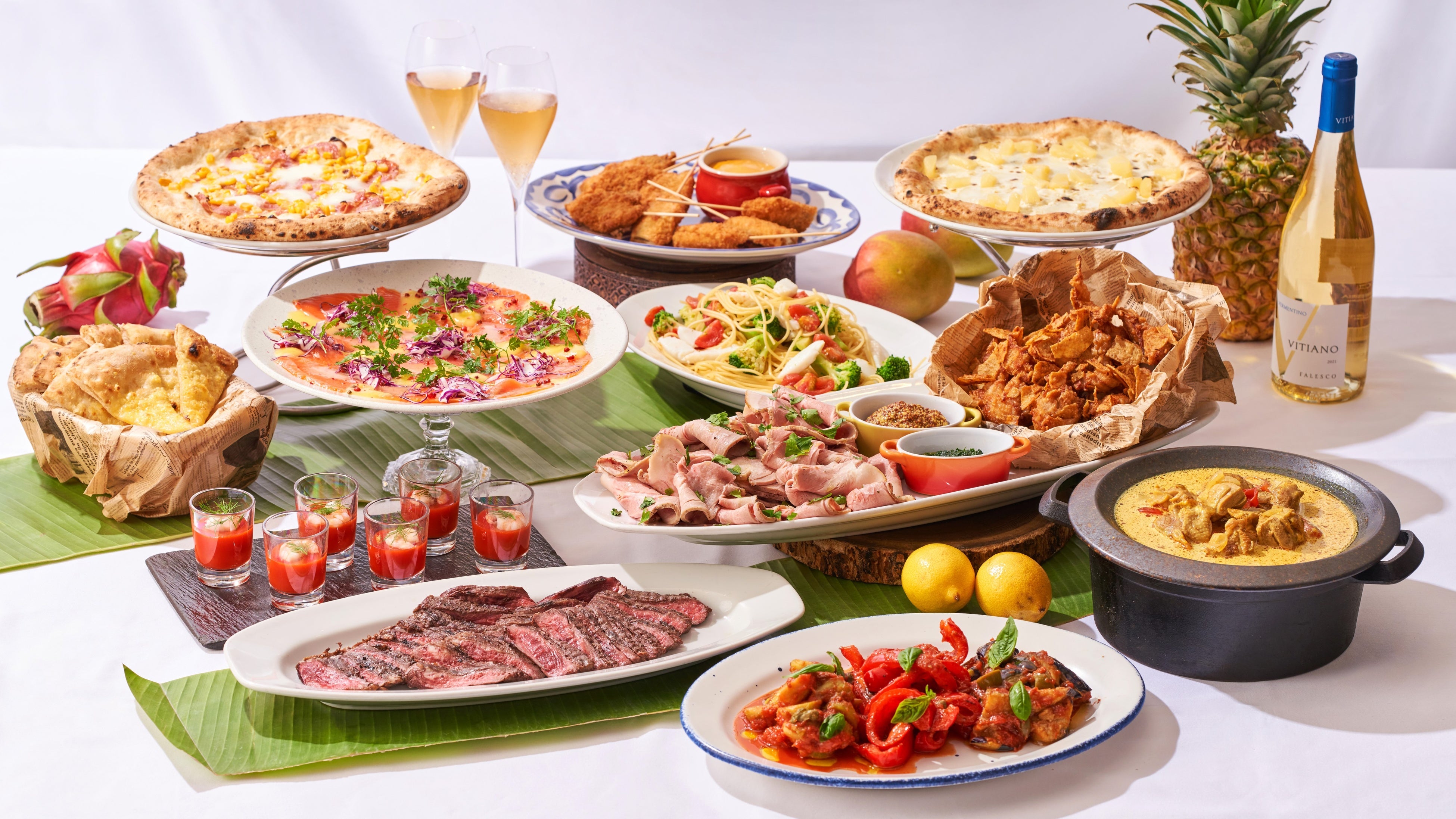 この夏はXEXのランチブッフェを堪能！初登場の搾りたてレ