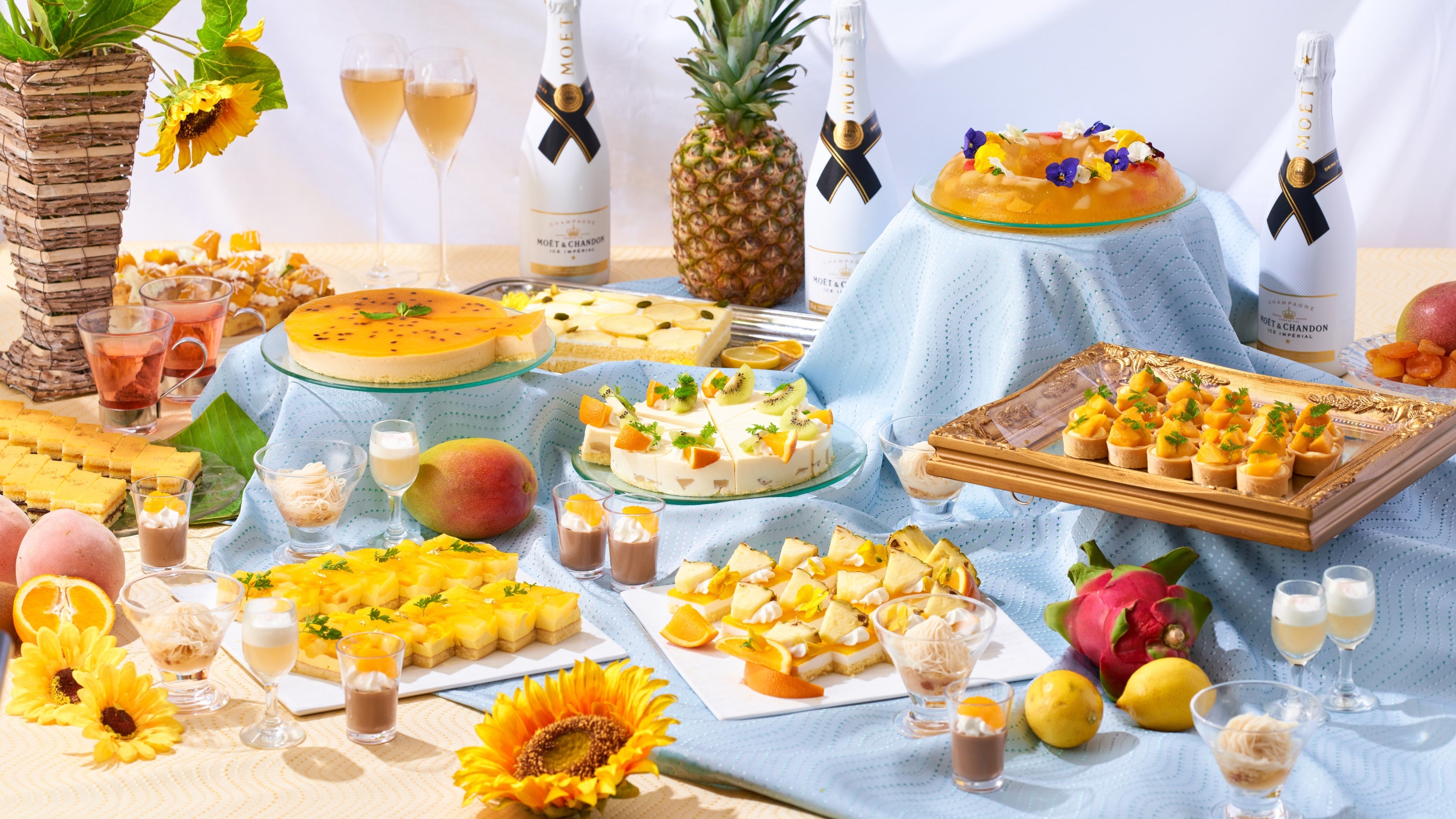 この夏はXEXのランチブッフェを堪能！初登場の搾りたてレモンブラン