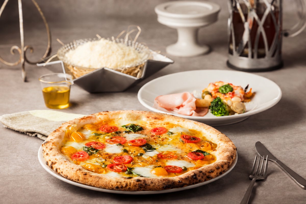 朝食からディナーまで過ごせる「OSTERIA SALVATORE 阿佐ヶ谷」が11月1日(日)グランドオープン、マルゲリータ半額などの記念キャンペーンも