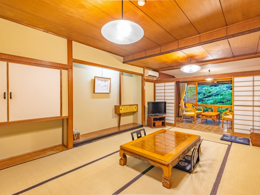 塔ノ沢 一の湯本館　客室一例