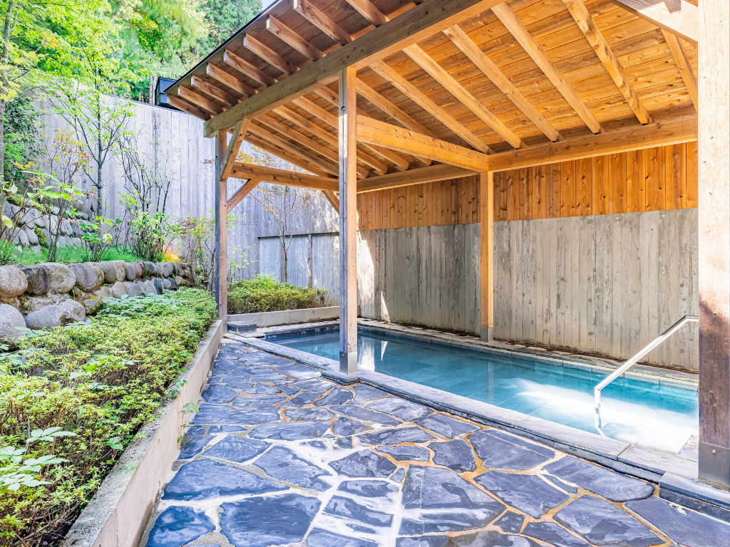 仙石原 ススキの原一の湯　大浴場