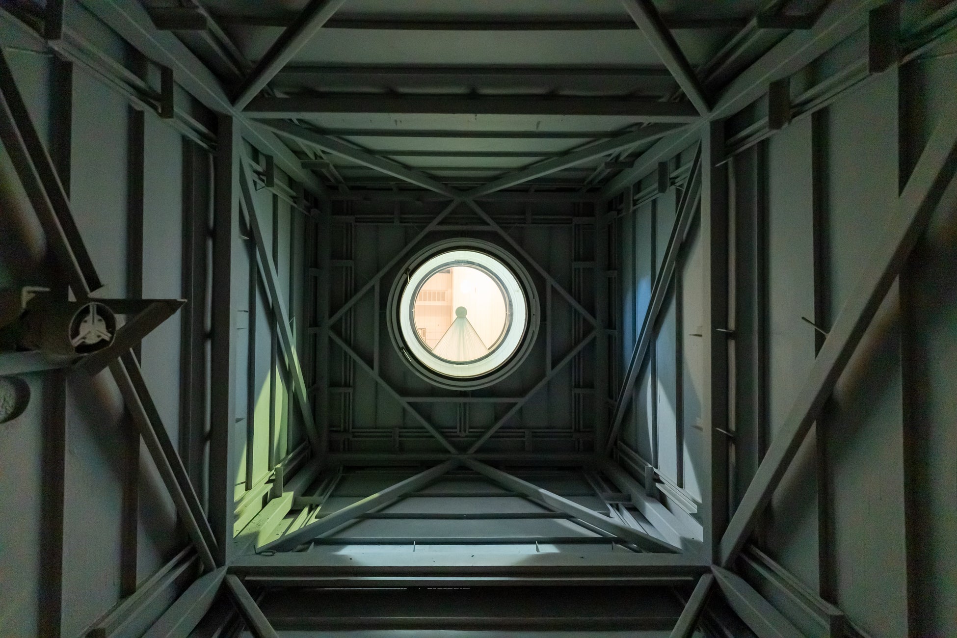 CAPSULE B - A1006 (SKELETON)