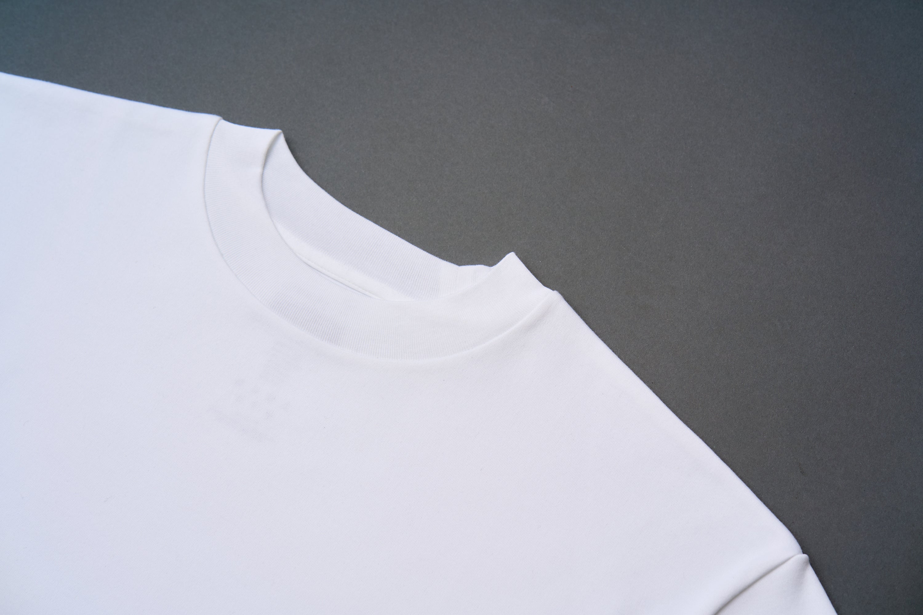 #FFFFFFT JKT 02サイズ シロティー #FFFFFFT JKTTEE ドレスTシャツ ホワイト サイズ：02