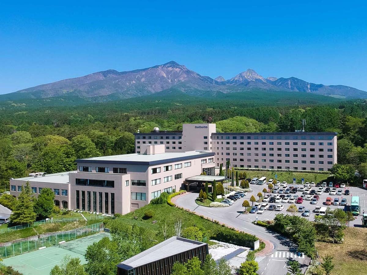 ロイヤルホテル八ヶ岳(北杜市大泉町)