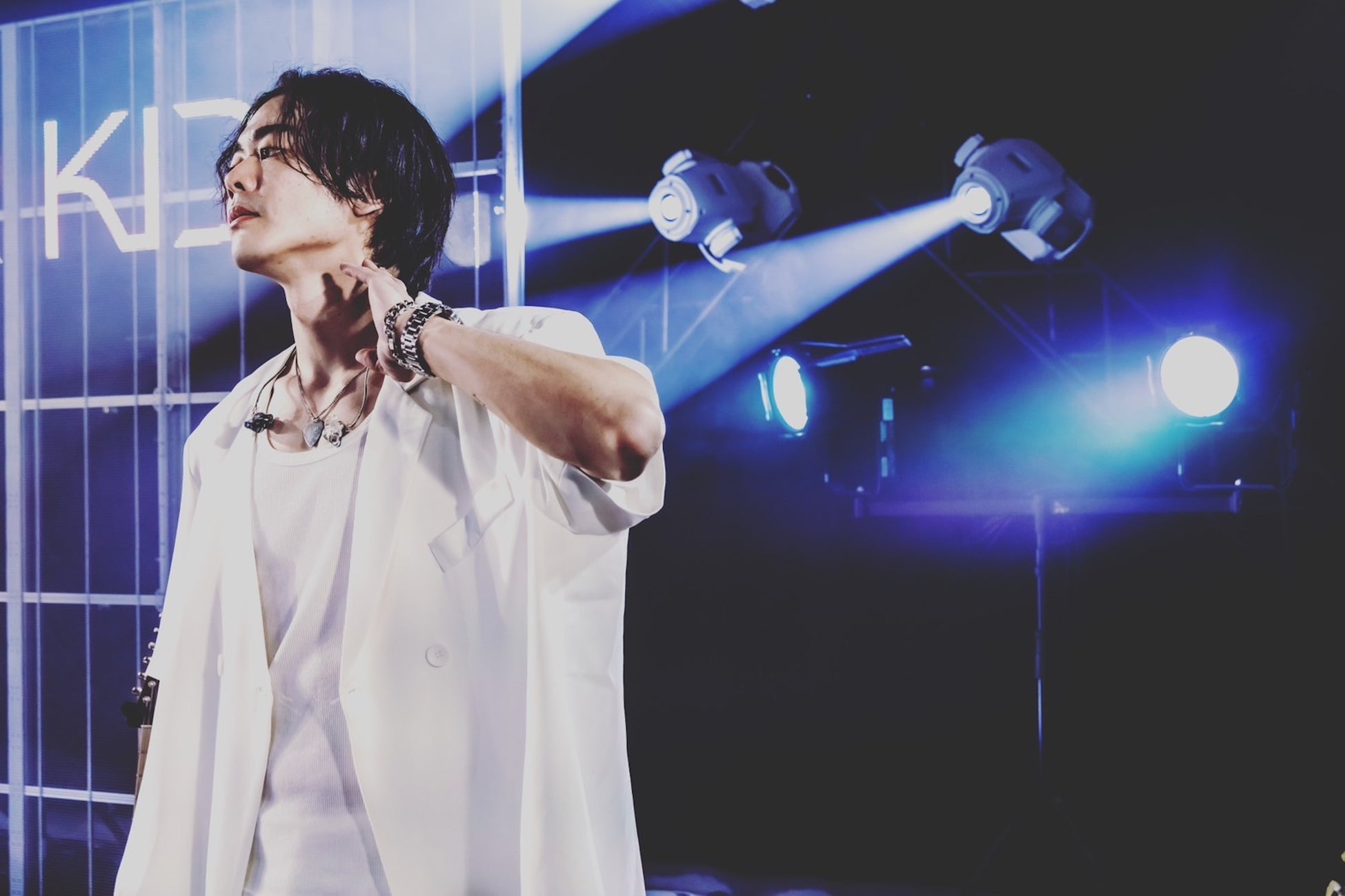 生形真一シグネチャー・モデルをアーティスト2名が試奏! 生形真一シグネチャー・モデルをアーティスト2名が試奏!