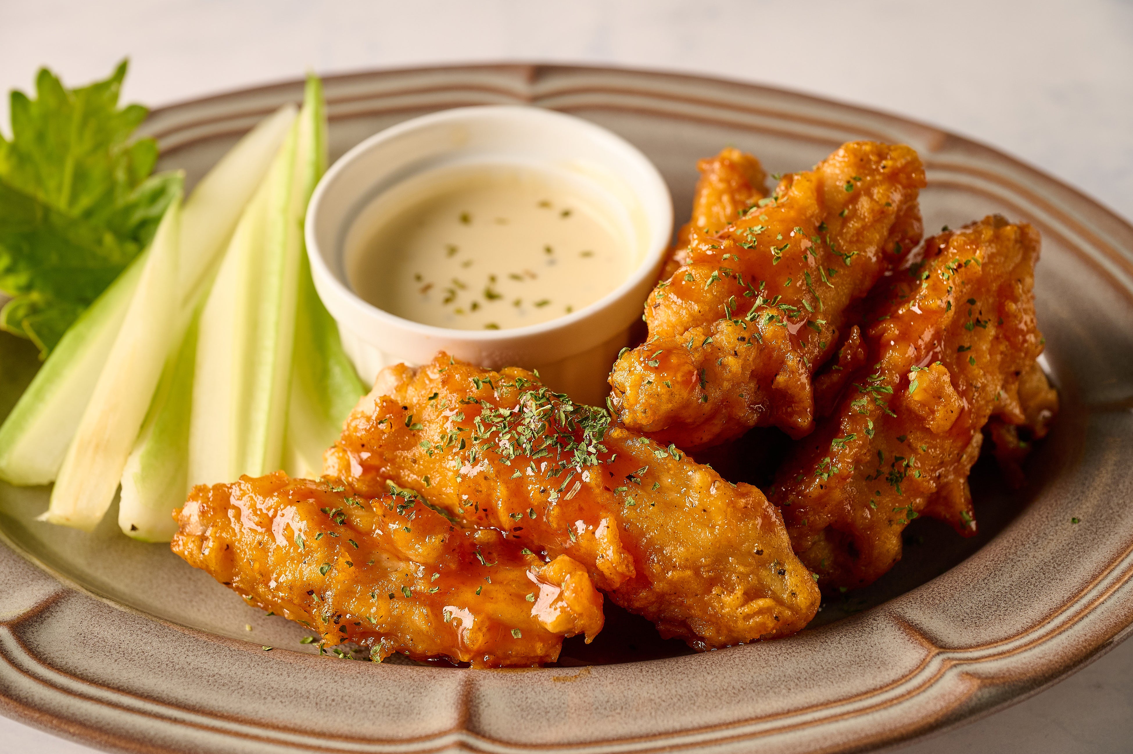 ワイキキホットウィングス