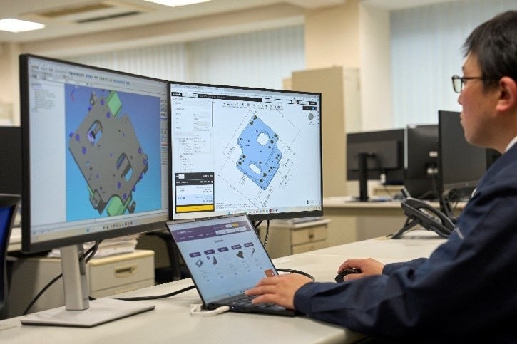 iCADで設計した3Dデータを連携。meviyで見積もりを行う設計担当者