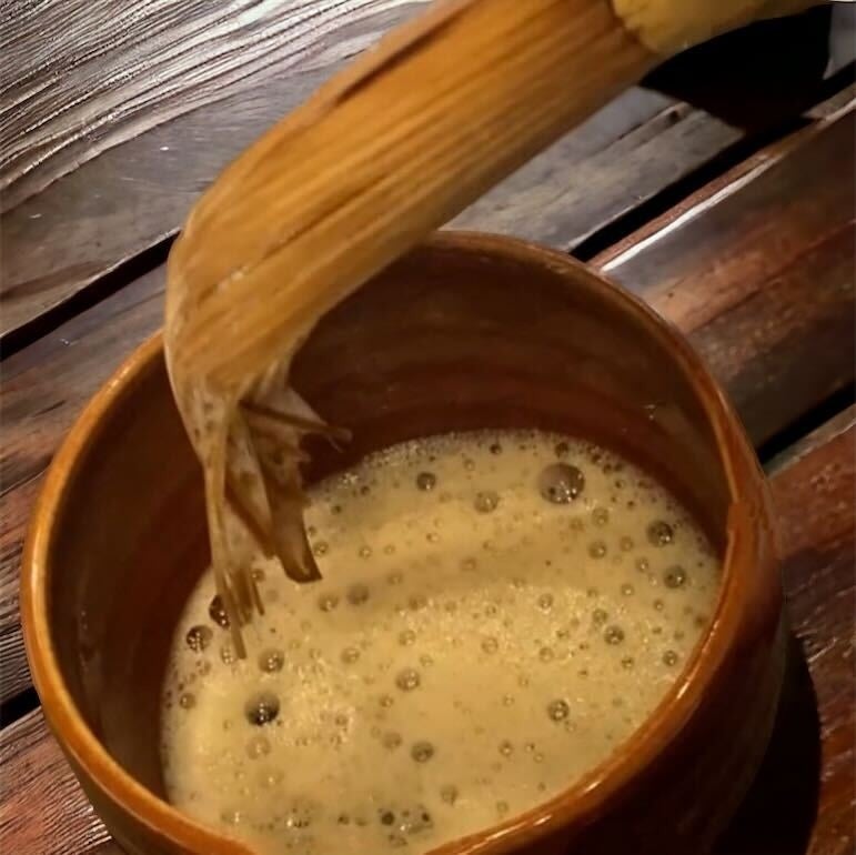 バタバタ茶　泡立てた様子