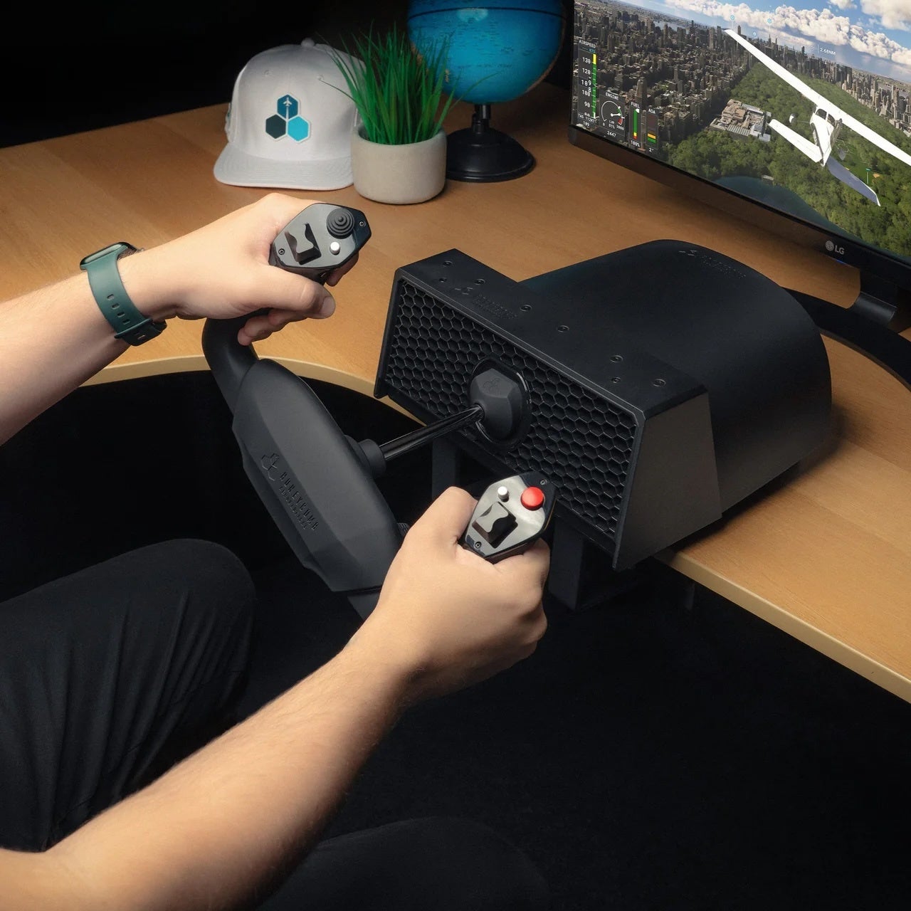 エントリーシマーに最適なフライトヨーク Honeycomb Aeronautical