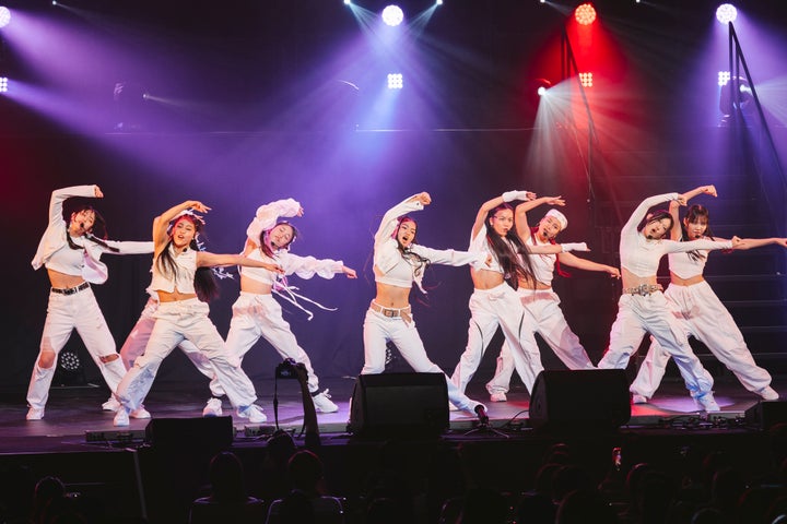 沖縄アクターズスクールがプロデュースするB.B.WAVES & jr. 56名とB.B.MASTER 19名の総勢75名が出演!2ndコンサート“THE BLAST”成功の舞台裏 沖縄アクターズスクールがプロデュースするB.B.WAVES & jr. 56名とB.B.MASTER 19名の総勢75名が出演!2ndコンサート“THE BLAST”成功の舞台裏