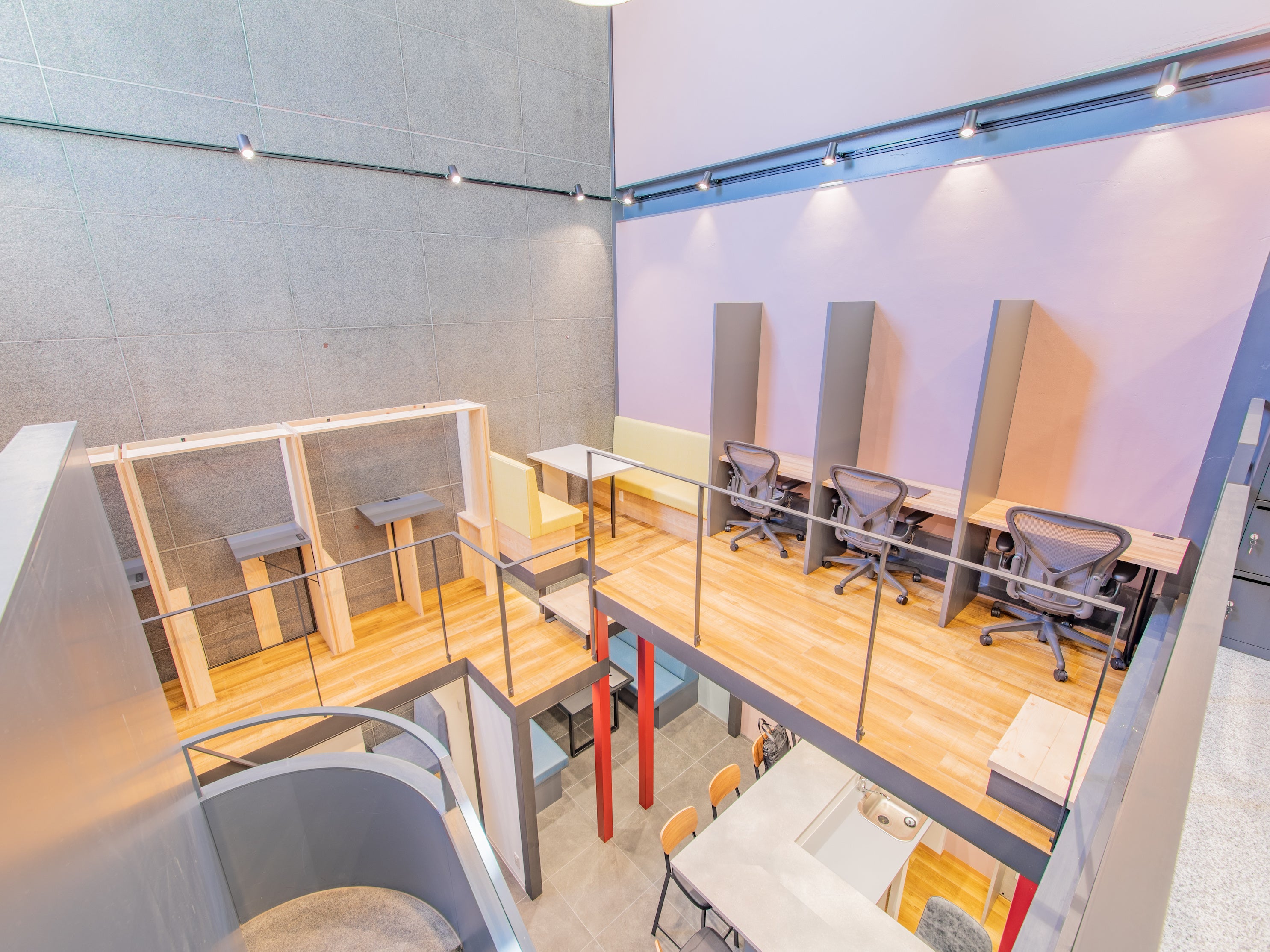 10メートル以上の吹き抜け空間