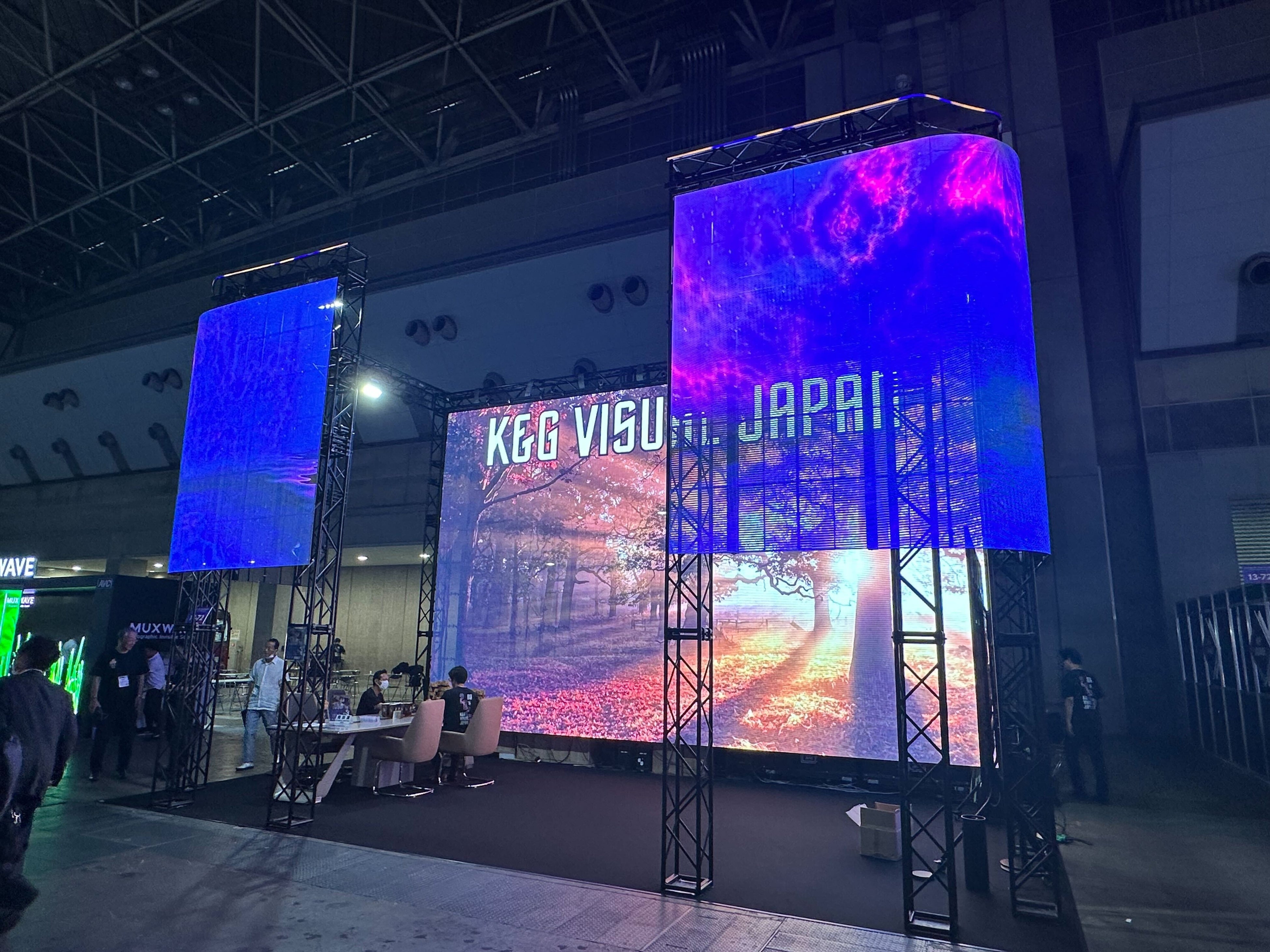 40㎡の大型LEDビジョンは来場者の注目を集めていた