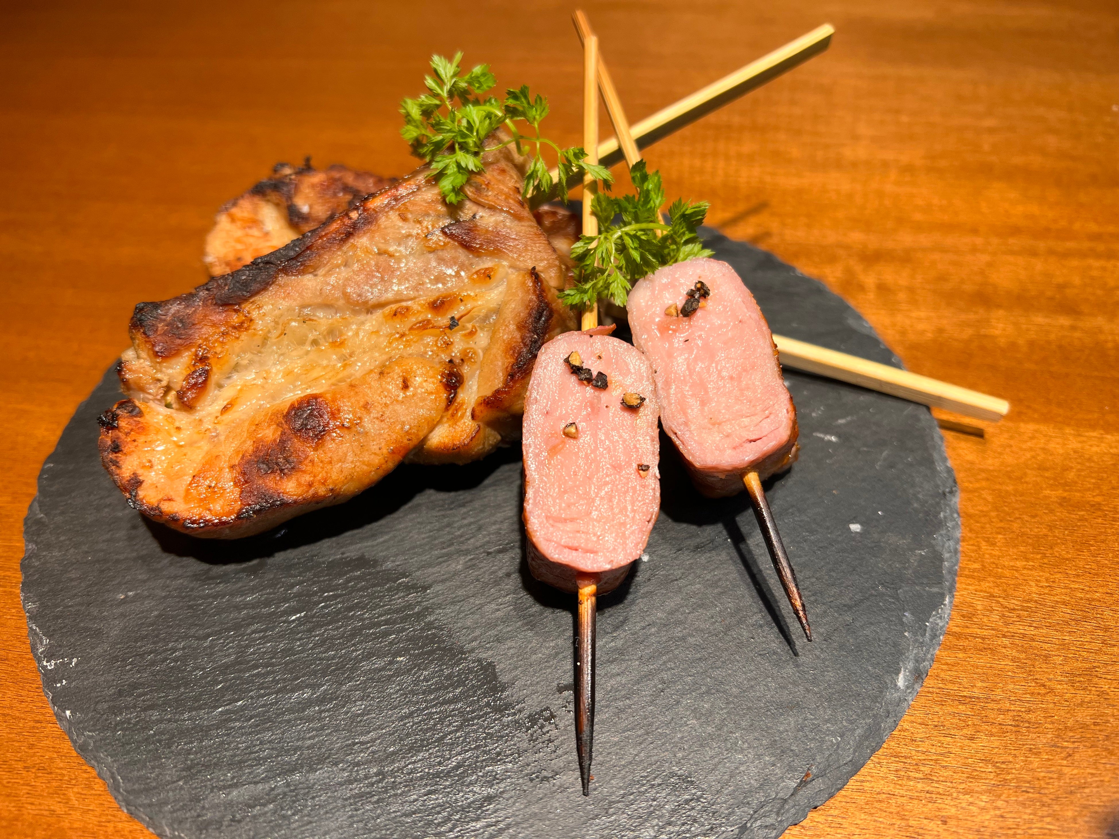 豚スペアリブ／豚フィレベーコン巻き