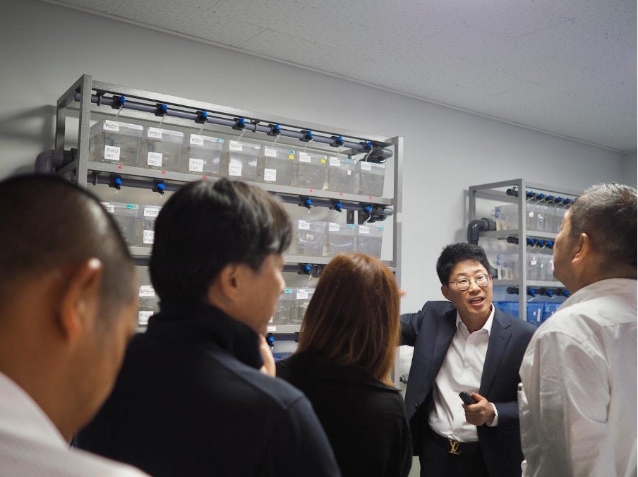 ▲レイデル研究所視察の風景