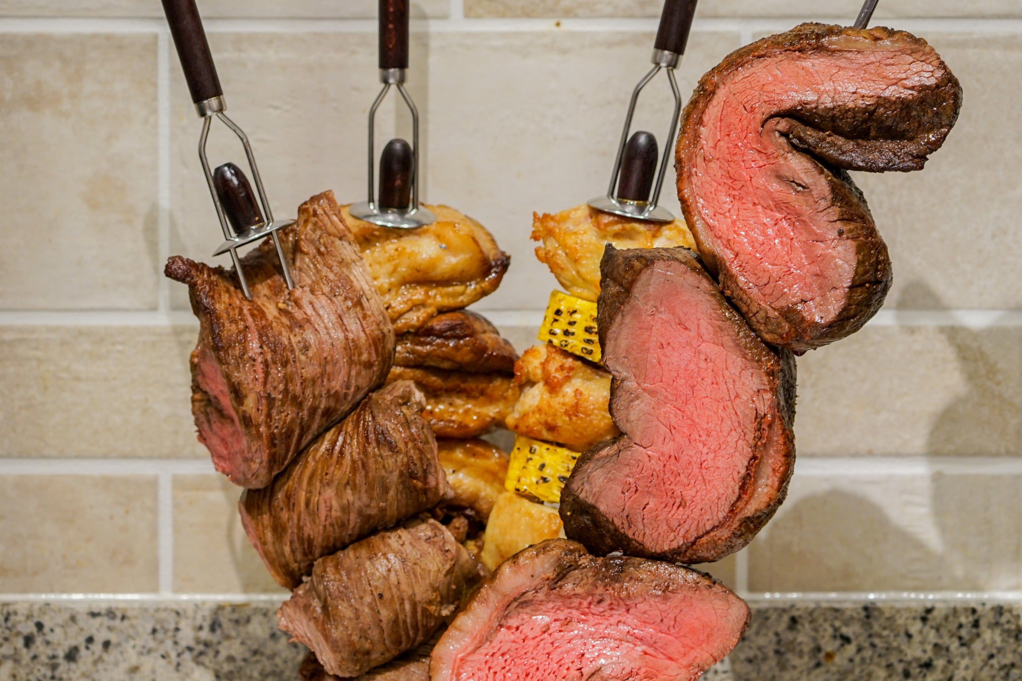 「シュラスコナイト」イメージ