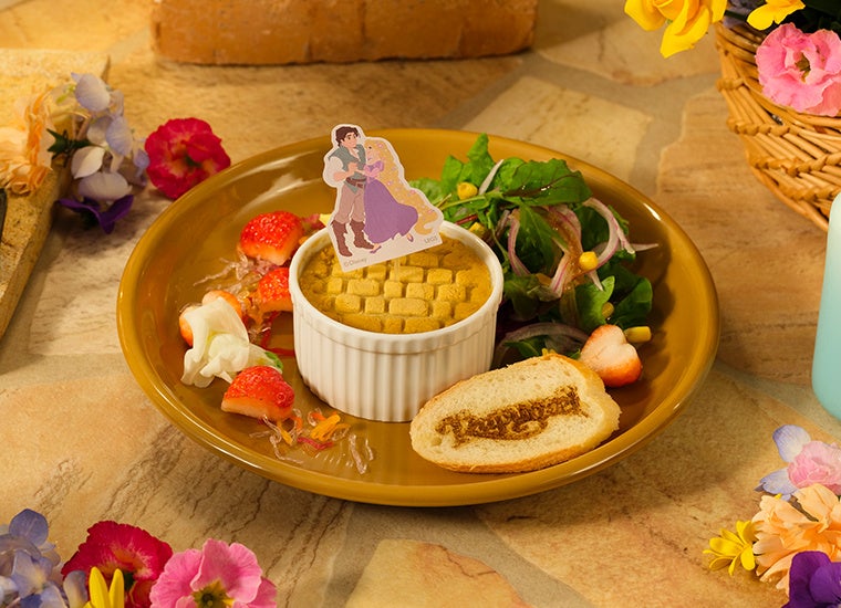 <ラプンツェル&フリン>広場のグラタンプレート