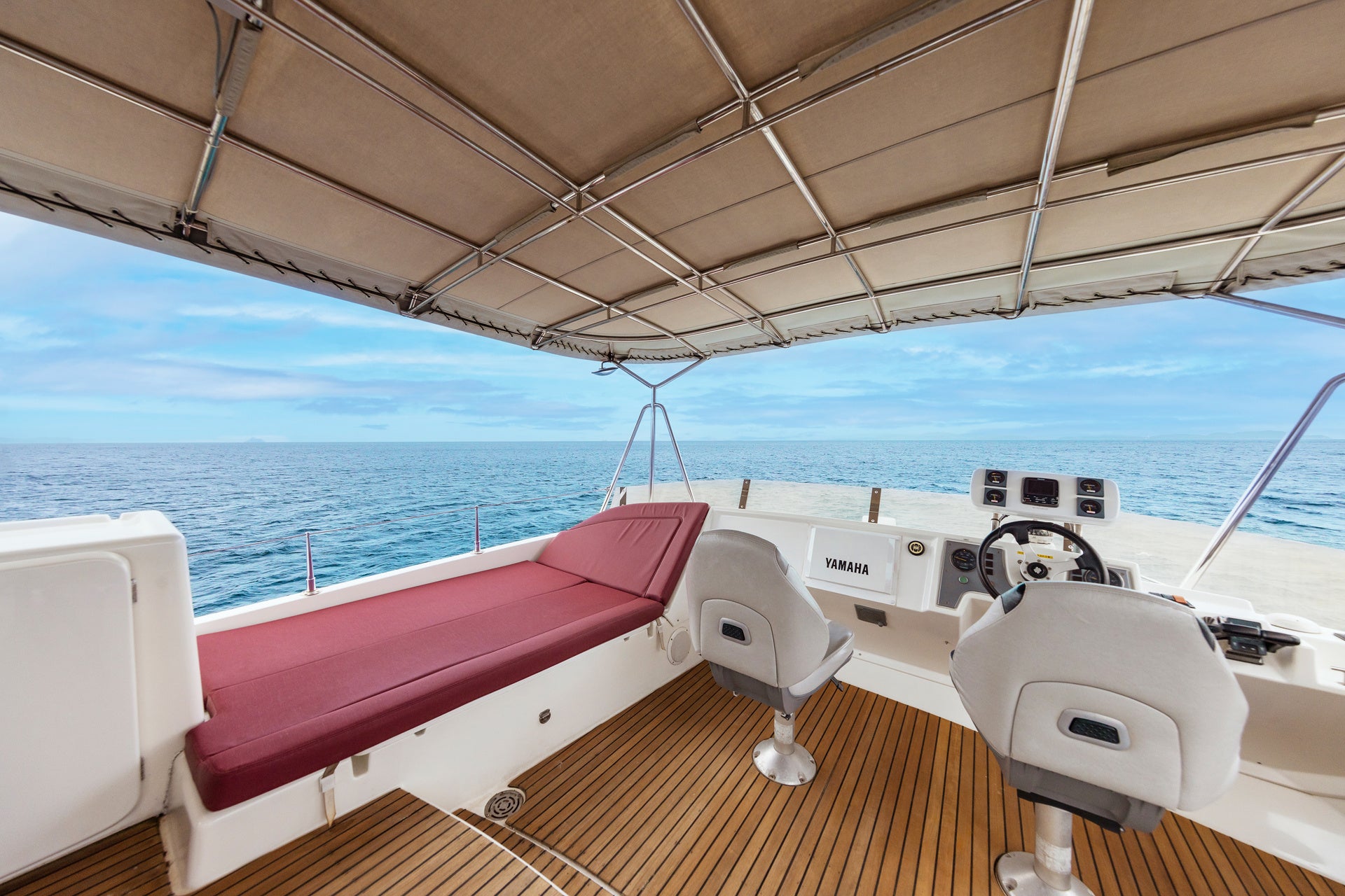 開放的なフライブリッジ