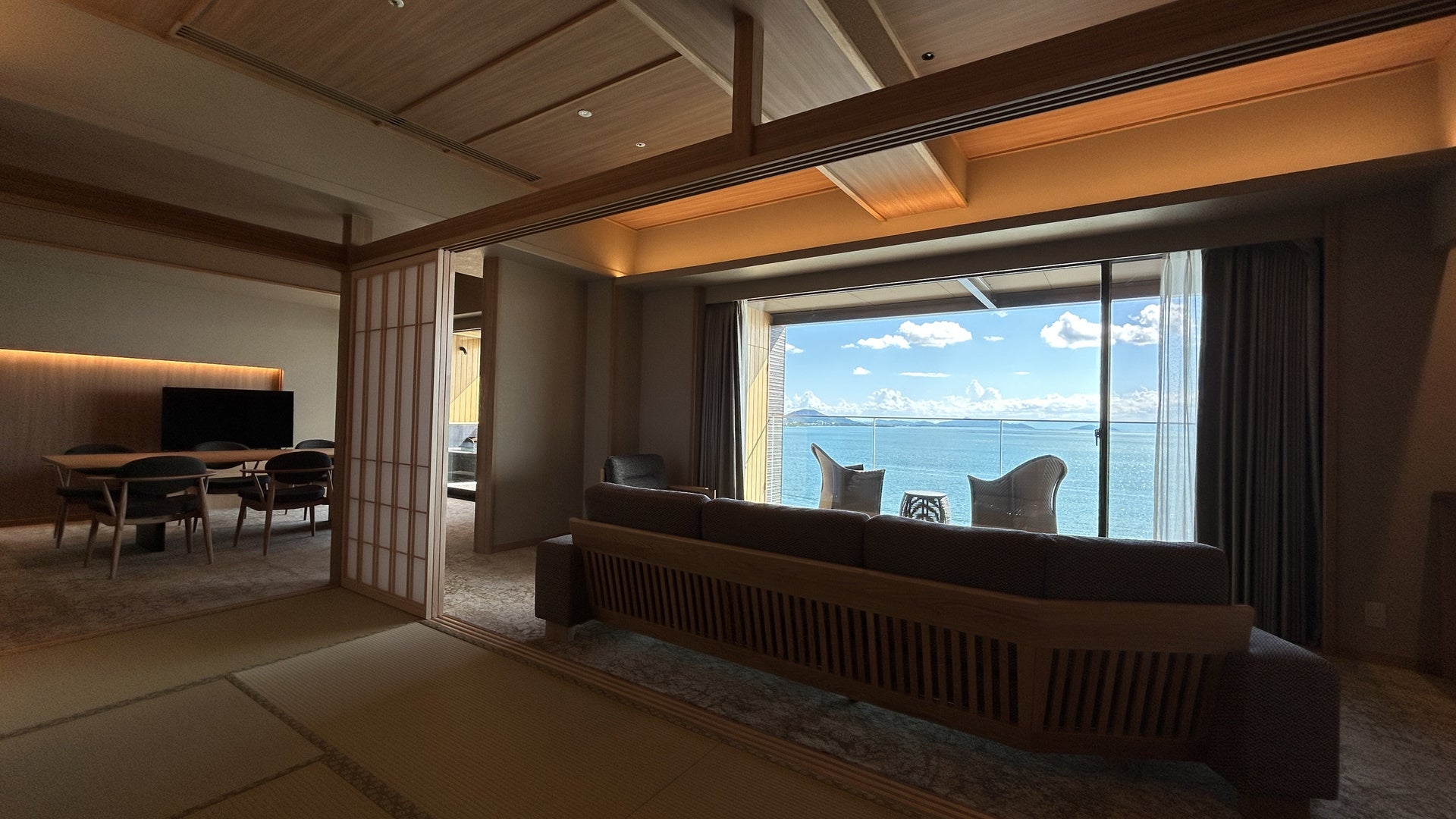 温泉露天風呂付和洋室