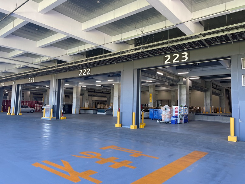 ※とらのあな新物流センター「プロロジスパーク八千代1」内外観イメージ