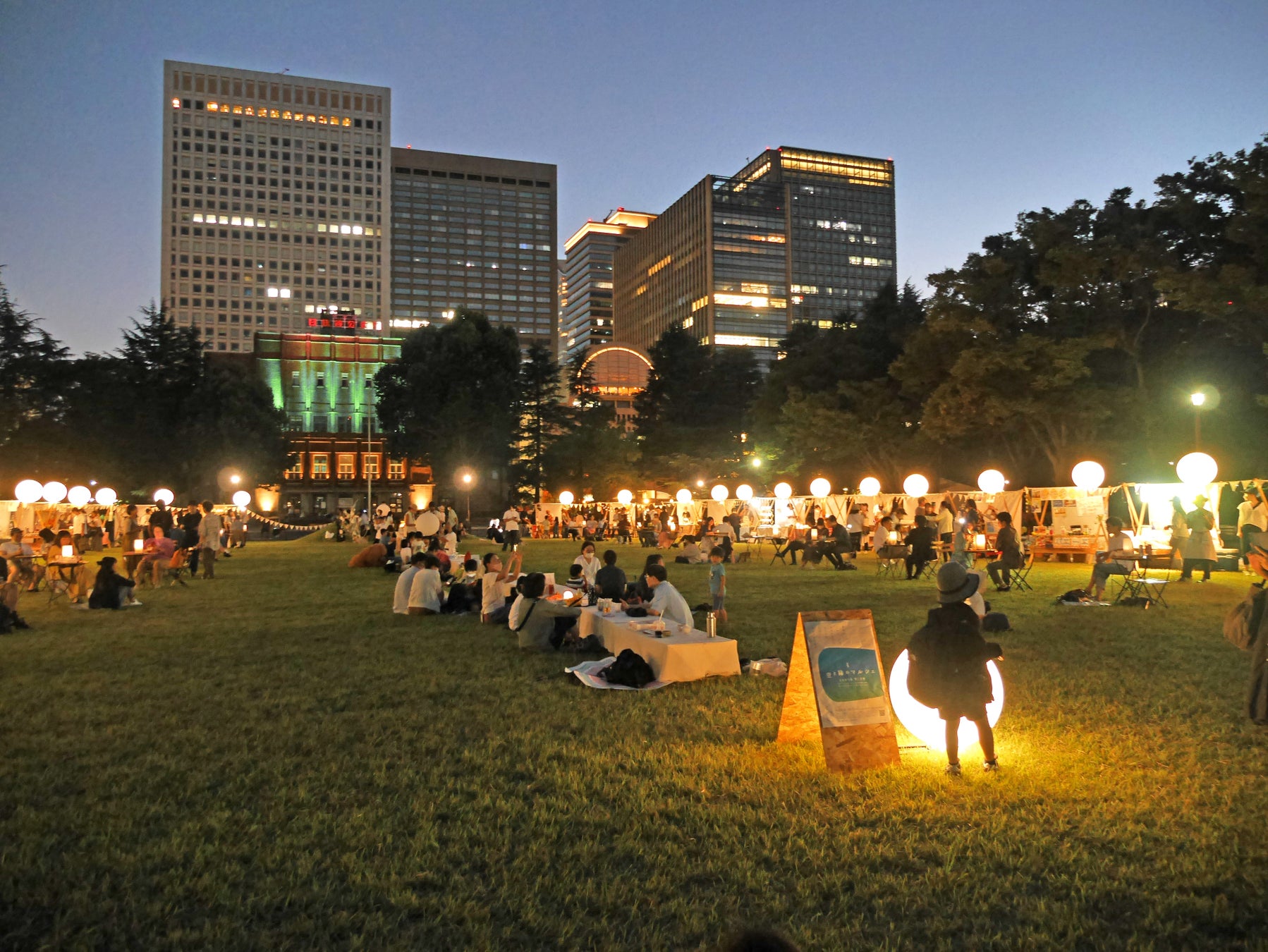 日比谷公園ライトバルーンイメージ