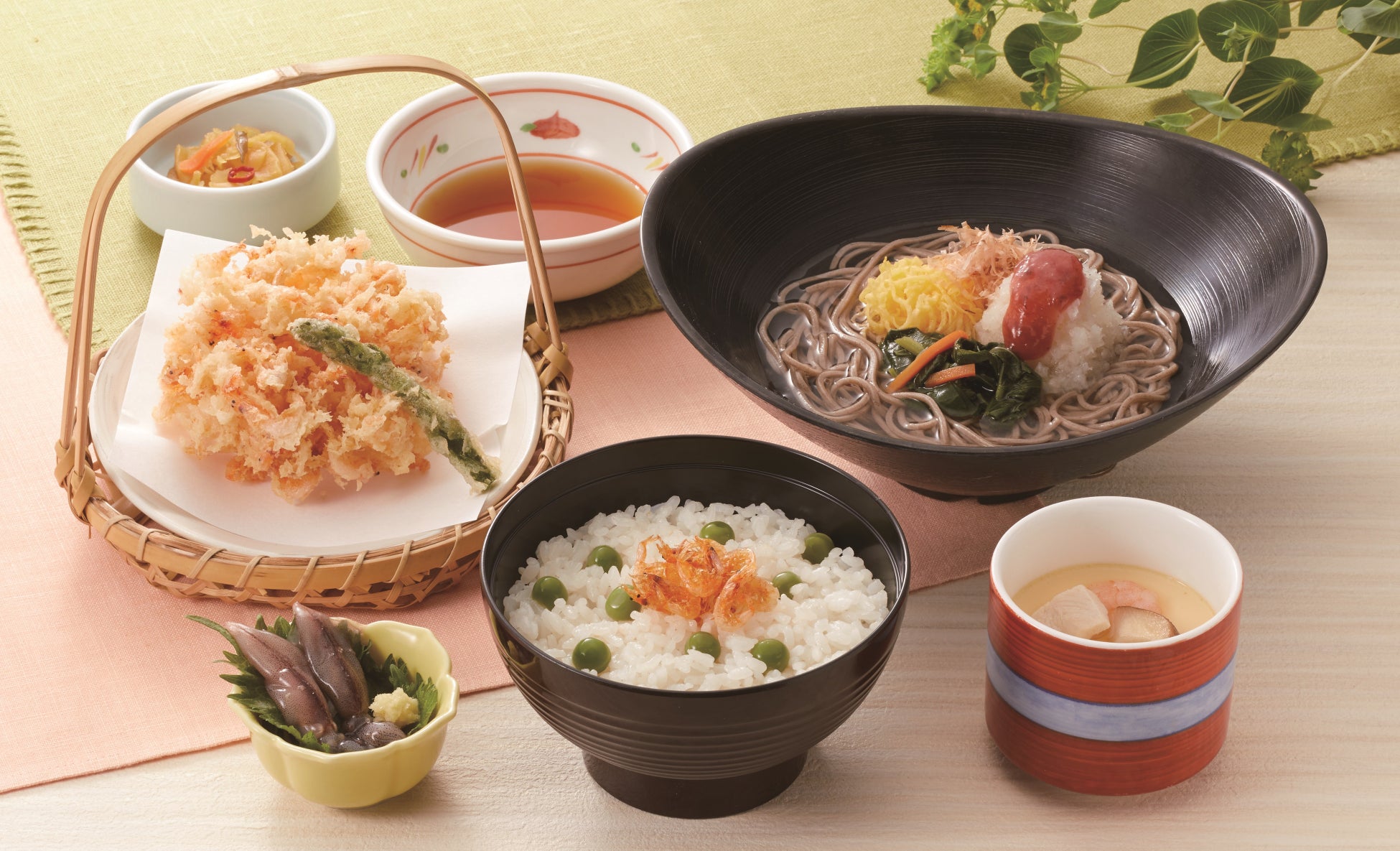 豆ご飯と桜海老のかき揚げ御膳 1,499円(税込1,648円)