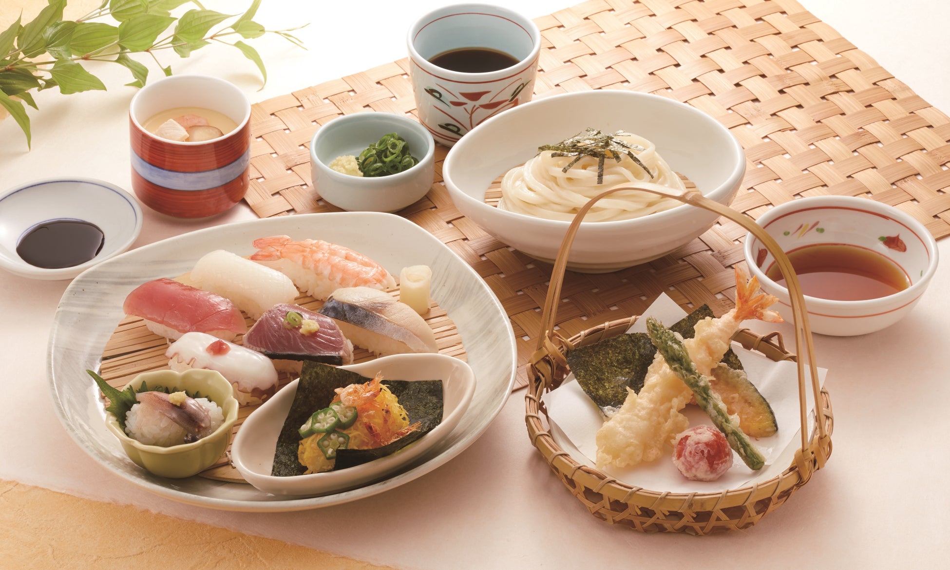 季節のすし和膳~初夏~  1,499円(税込1,648円)