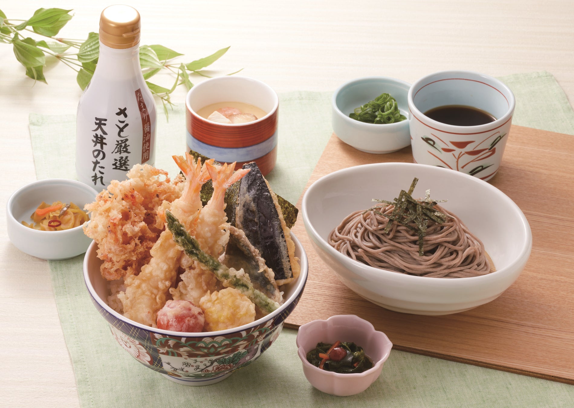 桜海老のかき揚げ天丼御膳 1,499円(税込1,648円)