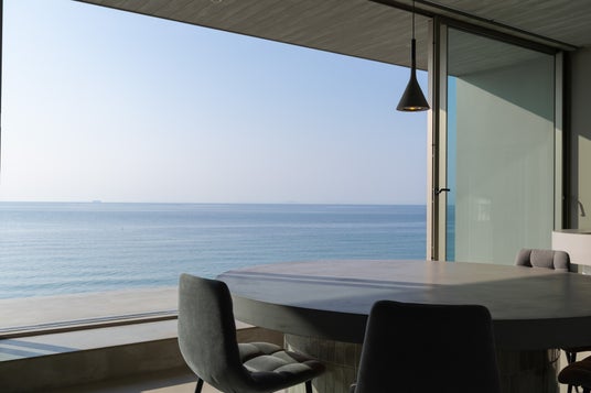 【海を見るためのホテル】焼肉ブランドKINOEが手掛ける“景色を最優先にした宿”が淡路島にオープン 【海を見るためのホテル】焼肉ブランドKINOEが手掛ける“景色を最優先にした宿”が淡路島にオープン