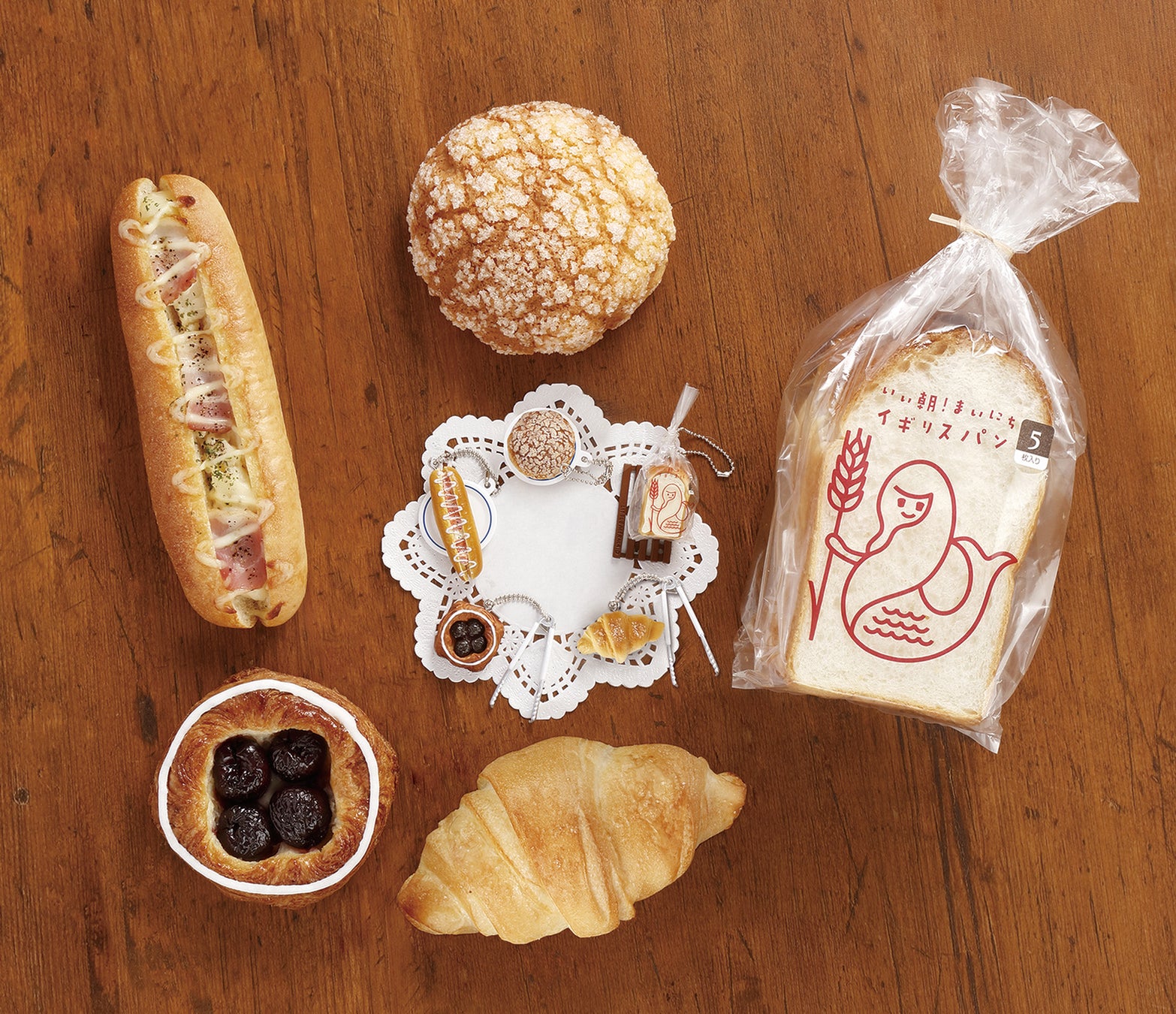 リトルマーメイドの焼きたてパンフィギュアがガシャポン®で登場! リトルマーメイドの焼きたてパンフィギュアがガシャポン®で登場!