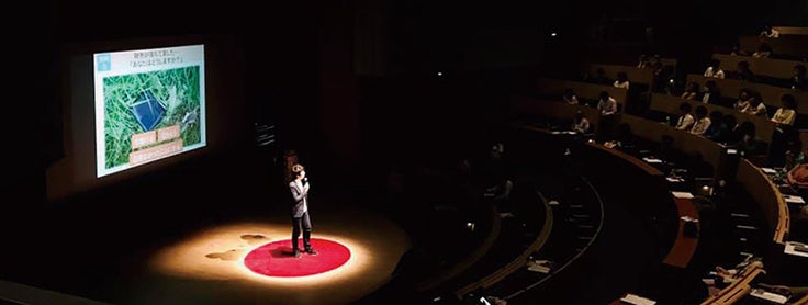 MEDではプレゼンターと聴衆の一期一会の真剣勝負が繰り広げられる