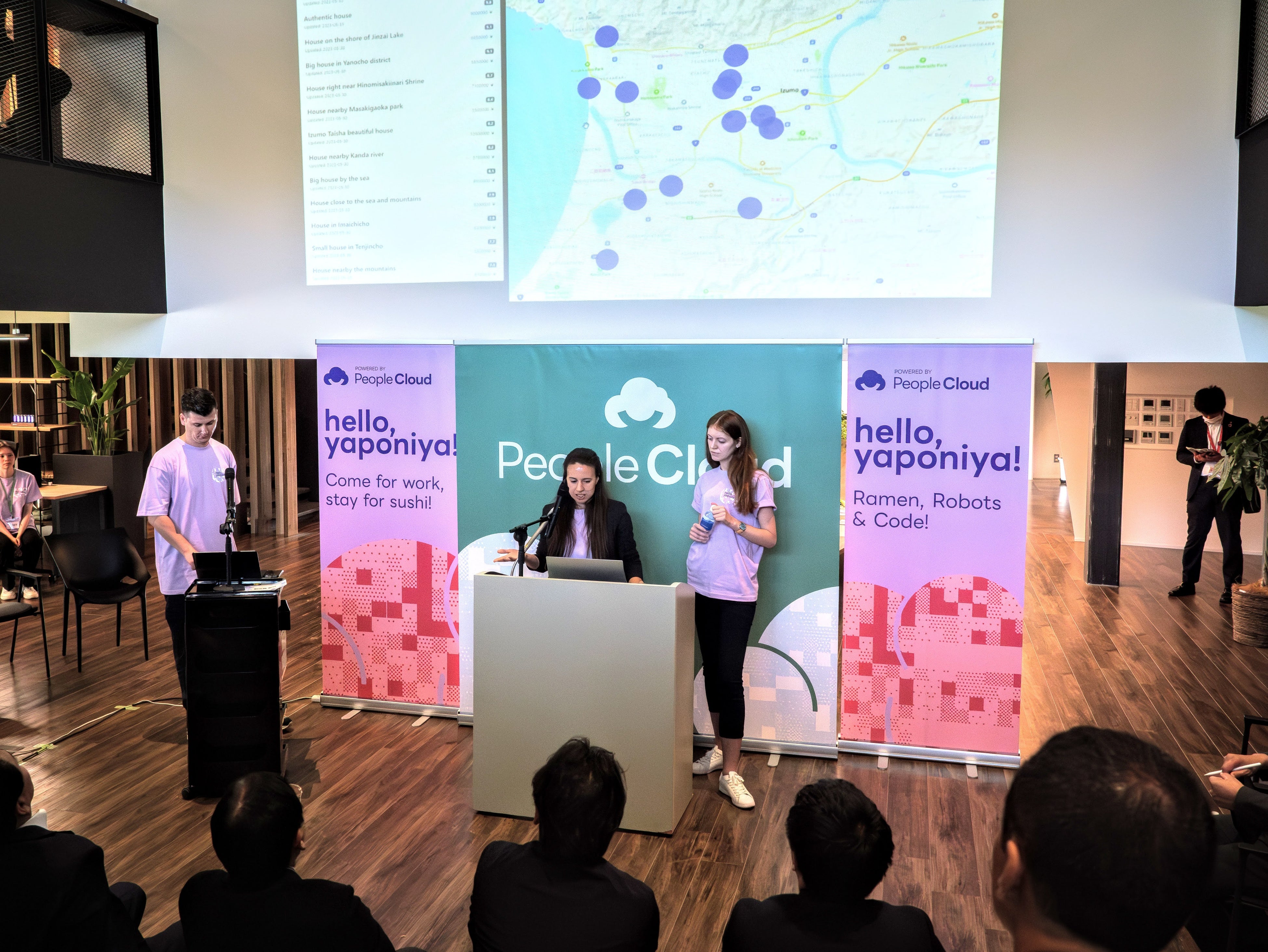 e-Gridの本社オフィスで行われた「Hack Izumo」DEMO Dayでのプレゼンテーション