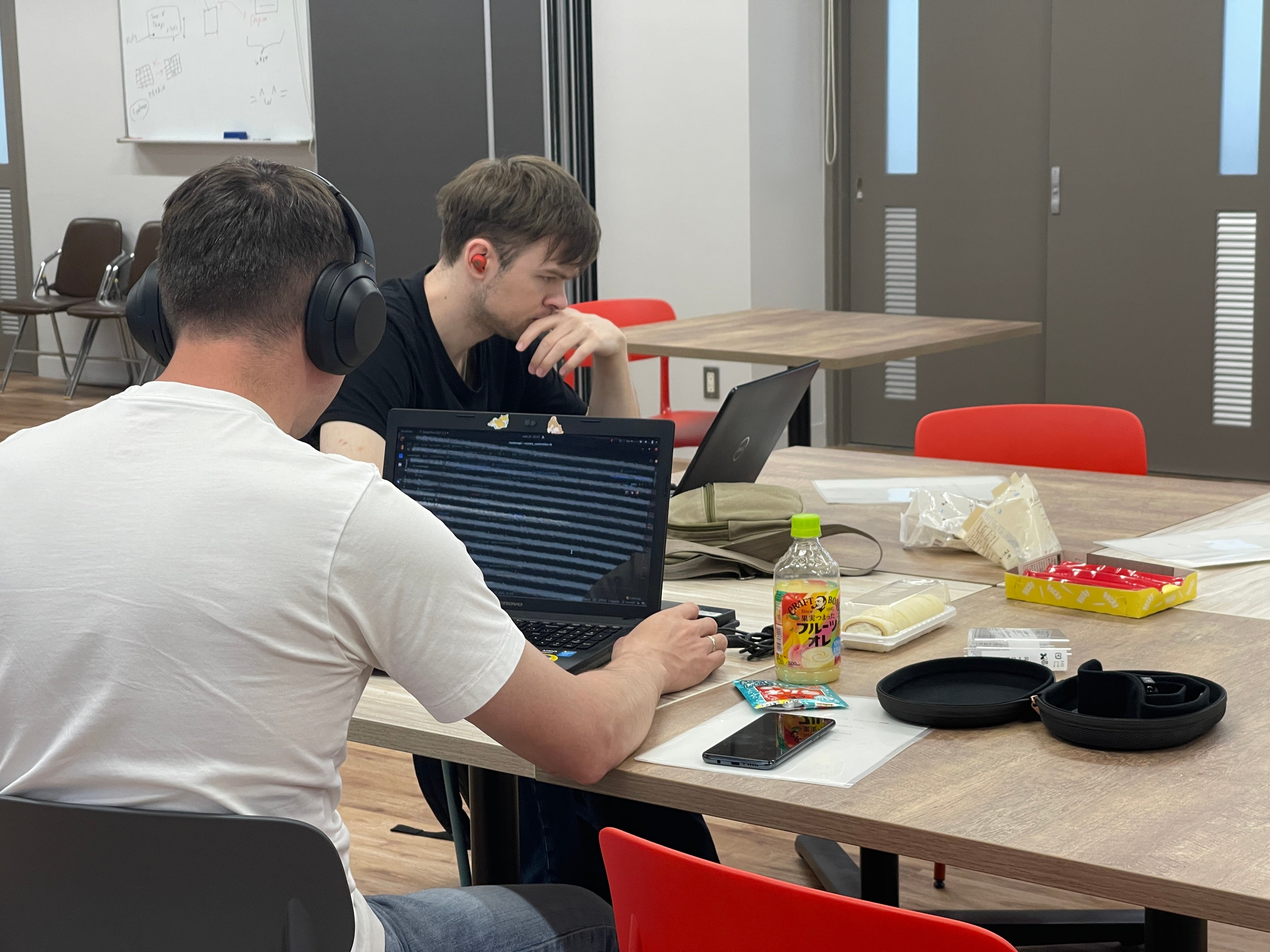 日御碕にあるSAMI出雲オフィスでの開発の様子