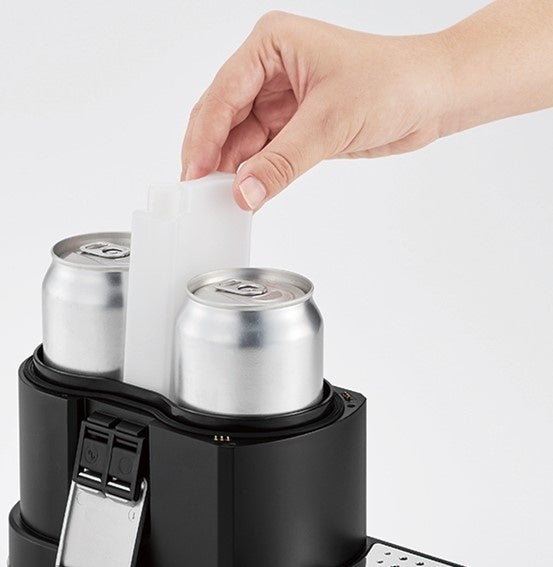 保冷剤で冷たさキープ！