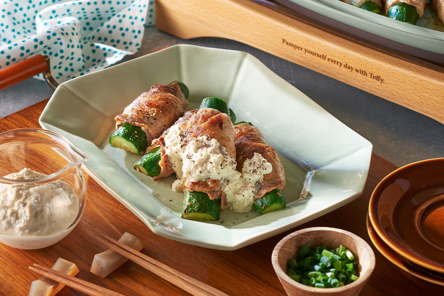 梨ソース・豚キムチロール