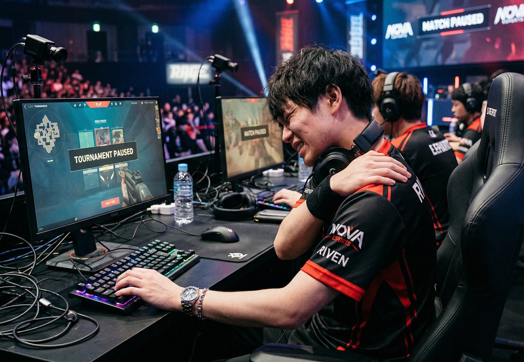 プロゲーマーの救世主?医学発コンディショニングデバイス プロゲーマーの救世主?医学発コンディショニングデバイス