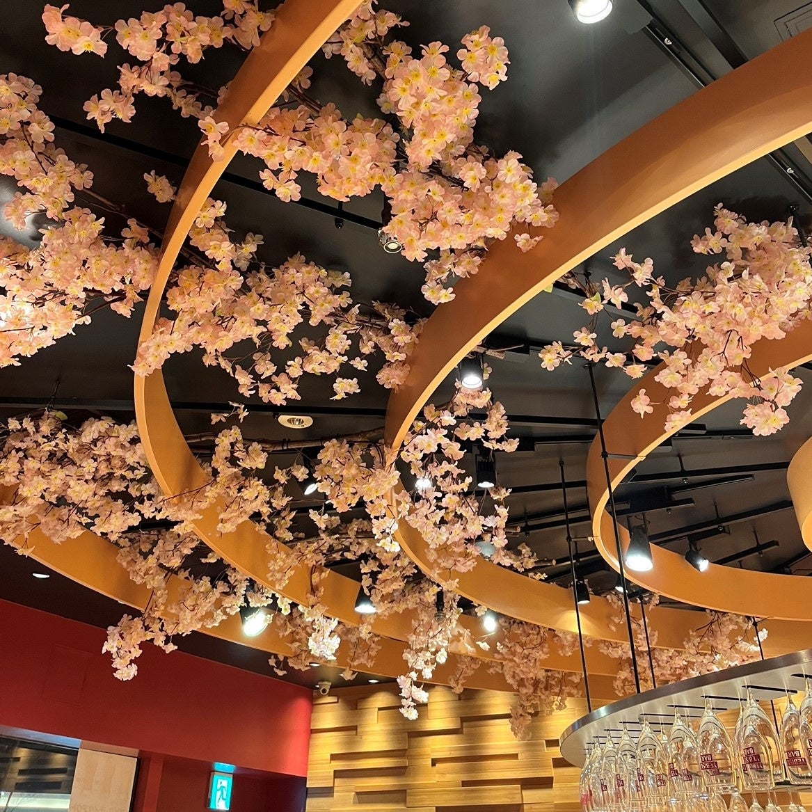 YEBISU BAR 御茶ノ水店